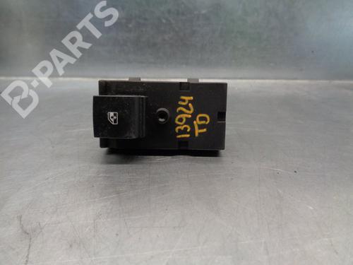 Used Right rear window switch Right rear window switch CHEVROLET CRUZE (J300) 1.8 (141 hp) 8307380 8307380