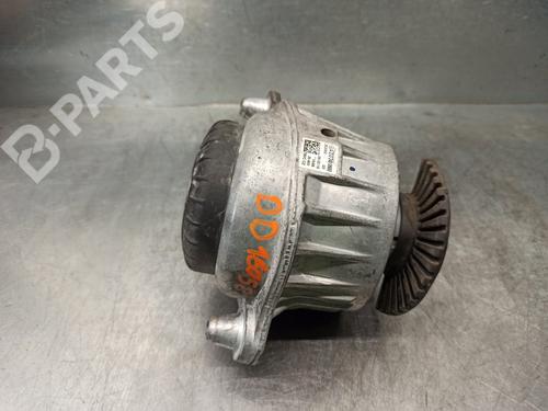 Used Engine mount Engine mount MERCEDES-BENZ E-CLASS (W213) E 220 d (213.004) (194 hp) 10355107 10355107