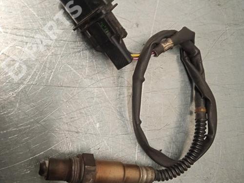 electronic-sensor-audi-a6-c5-4b2-30-06c906265-1997-1998-1999-2000-2001-2002-2003-2004-2005-10726043 main image