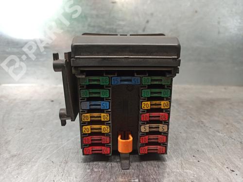 Used Fuse box Fuse box CITROËN SAXO (S0, S1) 1.5 D (57 hp) 10030691 10030691