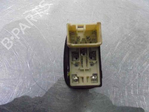 Left rear window switch HYUNDAI ACCENT II (LC)  | BP2074368I29 