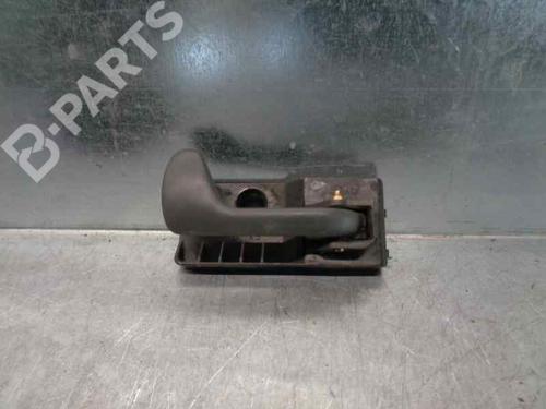 Used Front right interior door handle Front right interior door handle FIAT PUNTO (176_) 1.7 TD (176AT) (63 hp) 7649322 7649322