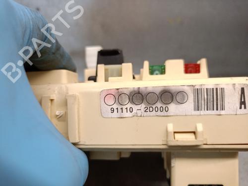 Fuse box HYUNDAI ELANTRA III (XD) 2.0 | BP19266927E1 