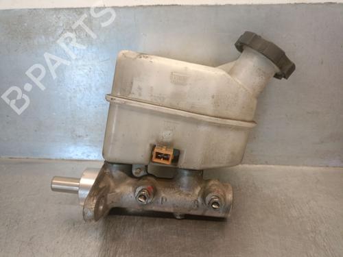 Used Brake master cylinder HYUNDAI TUCSON (JM) 2.0 CRDi All-wheel Drive (113 hp) 18965402