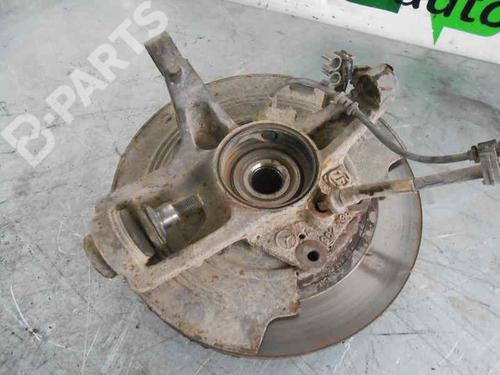 Used Left rear steering knuckle MERCEDES-BENZ M-CLASS (W163) ML 270 CDI (163.113) (163 hp) 2068343
