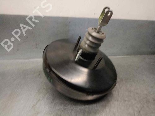 Used Servo brake TOYOTA YARIS (_P13_) 1.0 (KSP130_, KSP130) (69 hp) 18880918