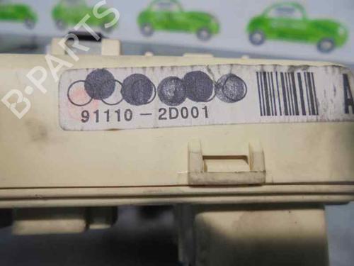 Fuse box HYUNDAI ELANTRA III (XD) 2.0 CRDi | BP2121534E1 