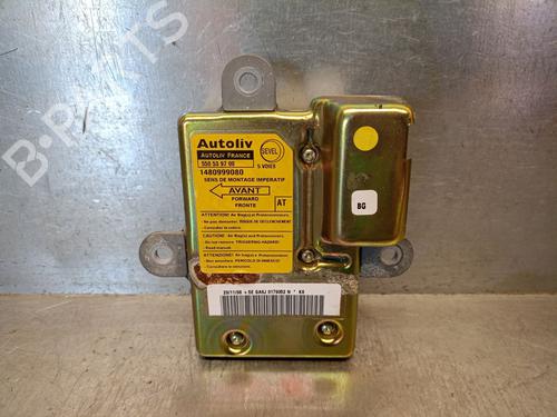 Used ECU airbags PEUGEOT 806 (221) 2.1 td 12V (109 hp) 19120624