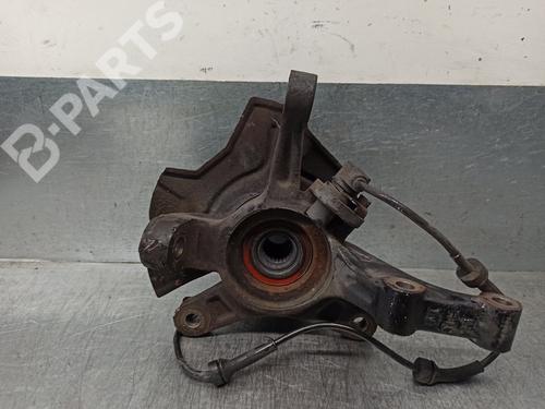 Used Left front steering knuckle Left front steering knuckle CHEVROLET AVEO / KALOS Saloon (T200) 1.4 (94 hp) 10104840 10104840