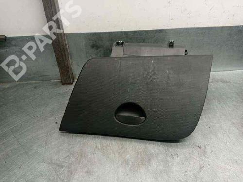 Used Glove box Glove box SEAT LEON (1P1) 2.0 TDI 16V (140 hp) 8201643 8201643