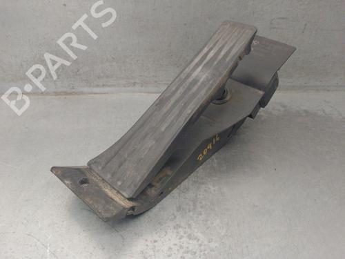 Used Pedal BMW 7 (E65, E66, E67) 730 d (218 hp) 19174131