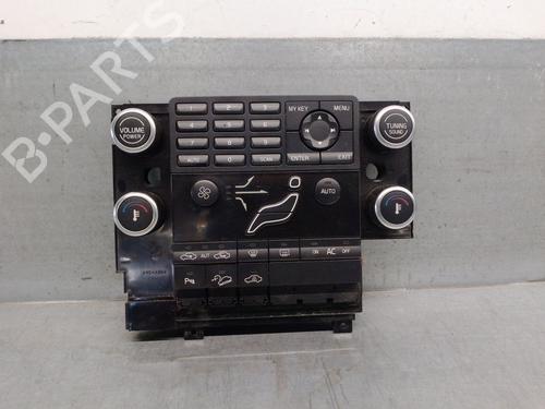 Used Climate control VOLVO XC70 II (136) D5 AWD (185 hp) 19097795