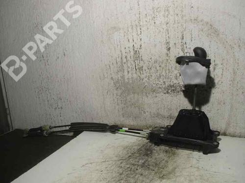 manual-gearbox-selector-dacia-sandero-ii-10-sce-75-b8jc-b8jd-349016560r-2012-7446996 main image