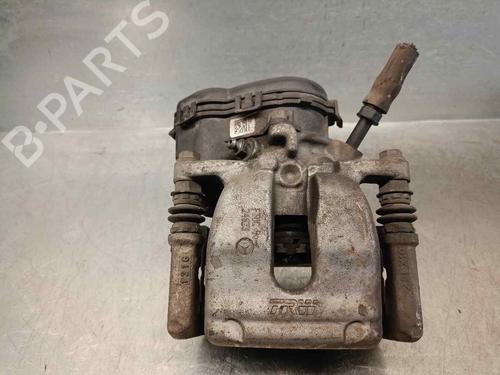 Used Left rear brake caliper MERCEDES-BENZ GLA-CLASS (X156) GLA 200 CDI / d (156.908) (136 hp) 18146969
