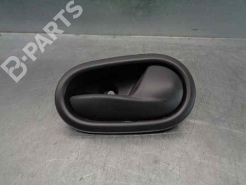 rear-right-interior-door-handle-dacia-sandero-ii-tce-90-b8m1-b8ma-b8ac-826724918r-2012-8101883 main image