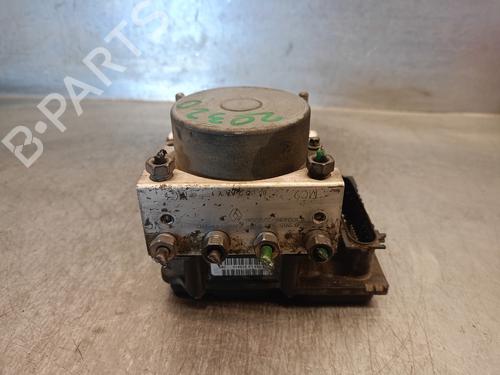 Used ABS pump RENAULT CLIO III (BR0/1, CR0/1) 1.2 16V (BR02, BR0J, BR11, CR02, CR0J, CR11) (75 hp) 18079480