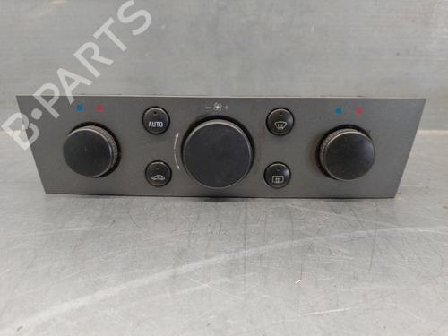 Used Climate control OPEL VECTRA C (Z02) 2.2 DTI 16V (F69) (125 hp) 17099421