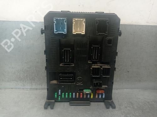 Used Fuse box CITROËN C4 I (LC_) 1.6 HDi (90 hp) 19699597