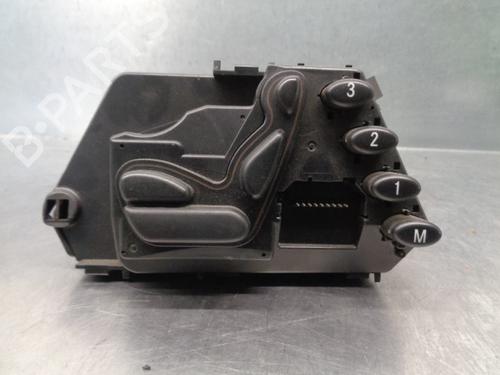 Used Switch MERCEDES-BENZ S-CLASS (W220) S 320 CDI (220.026, 220.126) (197 hp) 18310217