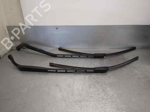Used Front windshield wiper arm PEUGEOT 307 (3A/C) 1.6 HDi 110 (109 hp) 18269860