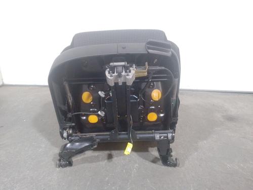Right front seat VW GOLF IV (1J1) 1.9 TDI | BP19429250C16 