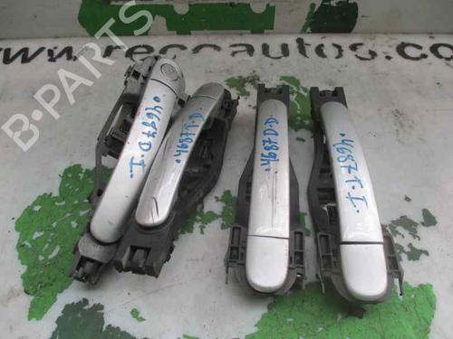 Front right exterior door handle SKODA OCTAVIA I (1U2) 1.9 TDI | BP2065168C129 