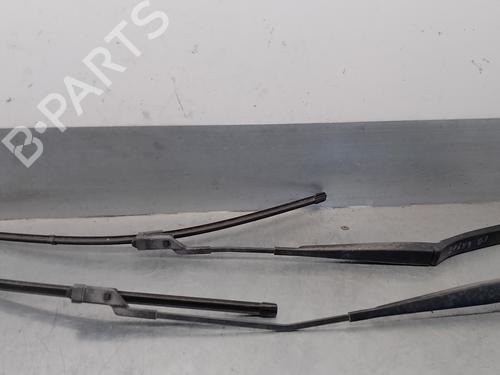 Used Front windshield wiper arm VW JETTA III (1K2) 2.0 TDI 16V (140 hp) 18480307