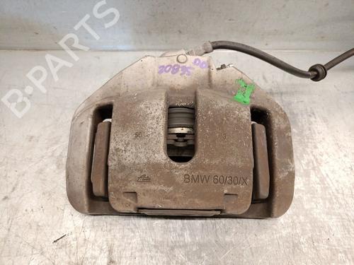 Used Right front brake caliper BMW 5 Touring (E61) 525 xi (218 hp) 19112102