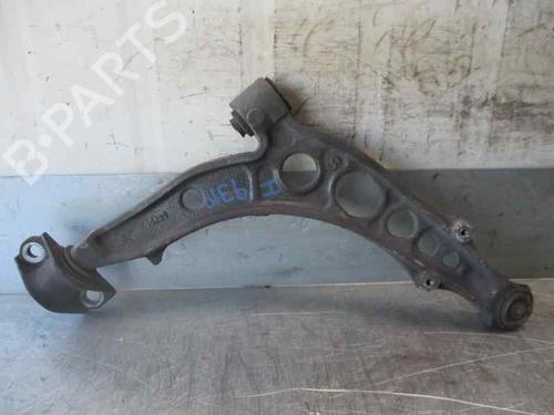 Used Left front suspension arm FIAT PUNTO (176_) 60 1.2 (176AP, 176AR, 176AQ, 176BB) (60 hp) 4445227