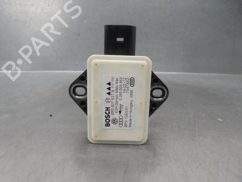 Used Electronic module AUDI A4 B8 (8K2) 2.0 TDI (177 hp) 16024556