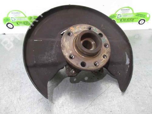 Used Left front steering knuckle SAAB 9-5 Estate (YS3E) 2.0 t (150 hp) 2049575