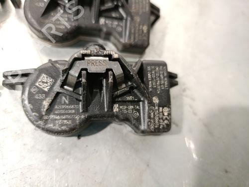 Electronic sensor NISSAN QASHQAI II SUV (J11, J11_) 1.2 DIG-T | BP19665649M84 