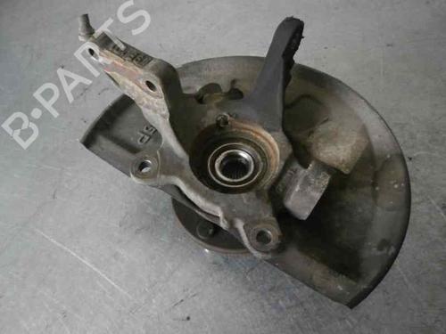 Used Right front steering knuckle VOLVO V40 Estate (645) 1.8 (122 hp) 2310190