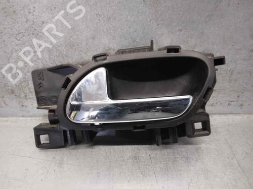 Used Front left interior door handle PEUGEOT 5008 (0U_, 0E_) 2.0 HDi 150 / BlueHDi 150 (150 hp) 18110682