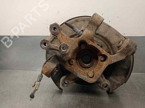 Used Left rear steering knuckle CHEVROLET CAPTIVA (C100, C140) 2.0 D 4WD (150 hp) 18112775