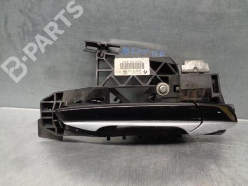 Used Rear right exterior door handle Rear right exterior door handle MERCEDES-BENZ S-CLASS (W221, V221) S 320 CDI (221.022, 221.122) (235 hp) 10637756 10637756