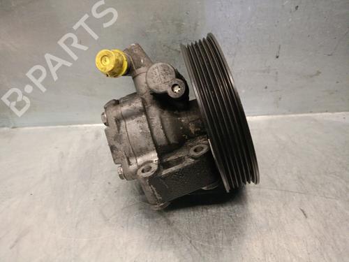 Styring servopumpe MERCEDES-BENZ C-CLASS (W203) [2000-2007]  19255805