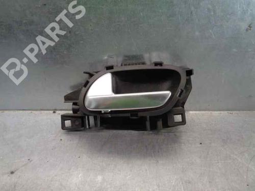 front-left-interior-door-handle-citroen-c4-grand-picasso-ii-da_-de_-20-bluehdi-150-9660525480-2013-8284388 main image