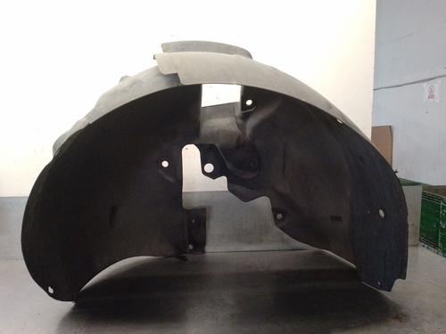 Used Wheel arch RENAULT GRAND SCÉNIC II (JM0/1_) 1.9 dCi (JM0G, JM12, JM1G, JM2C) (120 hp) 20096151