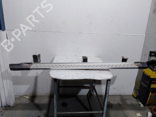 Trinbræt SUZUKI GRAND VITARA II (JT, TE, TD) 1.9 DDiS All-wheel Drive (JT419, TD44, JB419WD, JB419XD,... (129 hp) 19743193