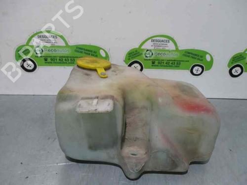 Used Windscreen washer tank OPEL TIGRA (S93) 1.4 16V (F07) (90 hp) 7447782