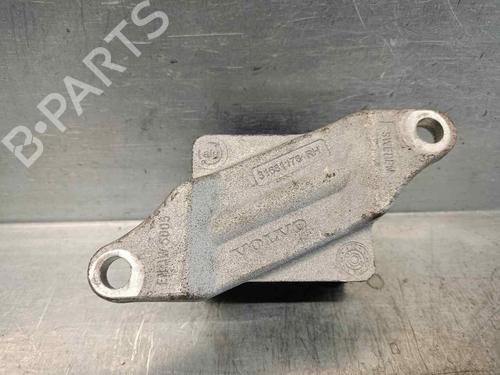 Used Engine mount VOLVO XC60 II (246) B4 Mild-Hybrid (197 hp) 18319169