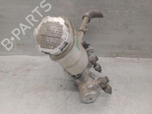 Brake master cylinder KIA CARENS II MPV (FJ) 1.6 | BP19681080M77 