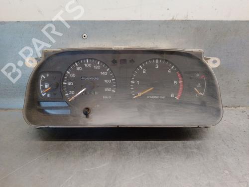 Used Instrument cluster TOYOTA LAND CRUISER 90 (_J9_) 3.0 TD (KZJ90_, KZJ95_, KZJ90R, KZJ95R, KZJ90W, KZJ95W) (125 hp) 19448077