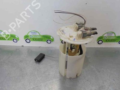 Used Fuel pump RENAULT MEGANE III Hatchback (BZ0/1_, B3_) 1.5 dCi (106 hp) 2064352