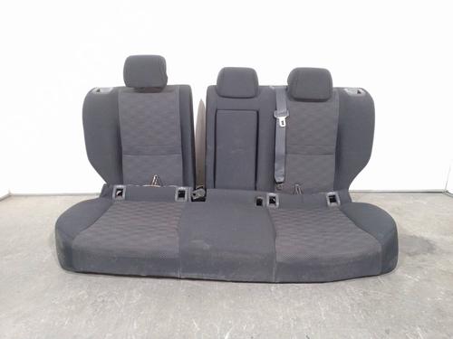 Sæde Bagtil NISSAN QASHQAI II SUV (J11, J11_) 1.2 DIG-T (115 hp) 18696929