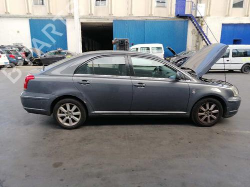 Fuse box TOYOTA AVENSIS (_T25_) 2.0 D-4D (CDT250_, CDT250R) | BP5793610E1 