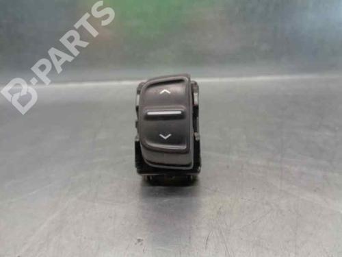 left-rear-window-switch-dacia-sandero-ii-tce-90-b8m1-b8ma-b8ac-254217475r-2012-8101881 main image
