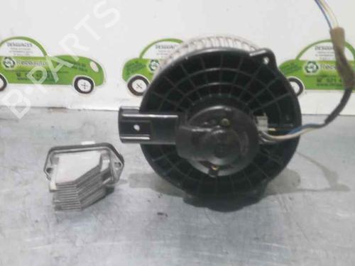 Used Heater blower motor MAZDA 6 Saloon (GG) 2.0 (GGEP, GG10) (141 hp) 2244782
