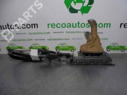 Used Manual gearbox selector Manual gearbox selector SKODA OCTAVIA I Combi (1U5) 1.9 TDI (110 hp) 7445812 7445812